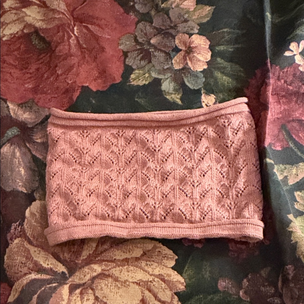 Jamie Kay neck scarf